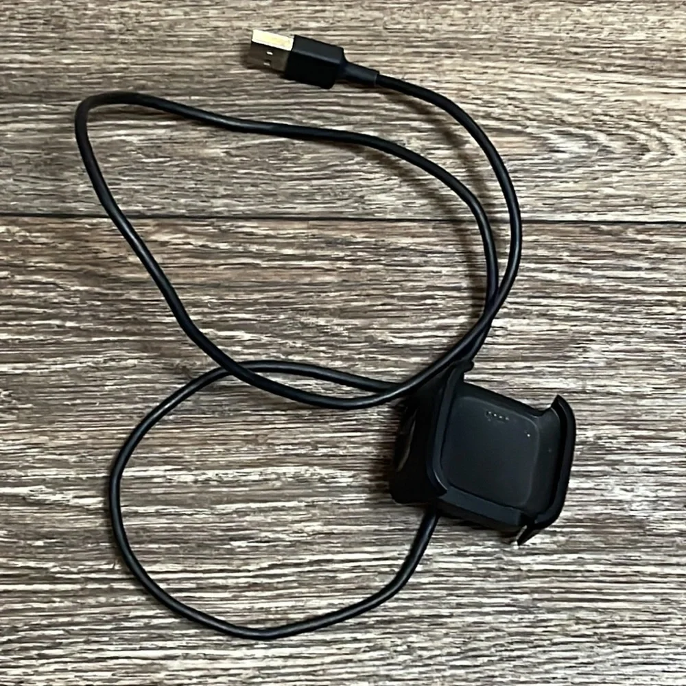Fitbit Versa Lite with Genuine Leather Band